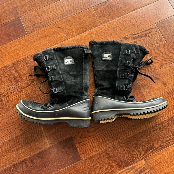 SOREL women’s snow boots - Picture 4 of 4